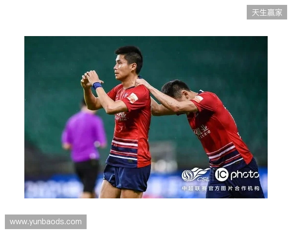 黄希扬：若不影响中超备战也有时间的话，还是想踢一踢“渝超”